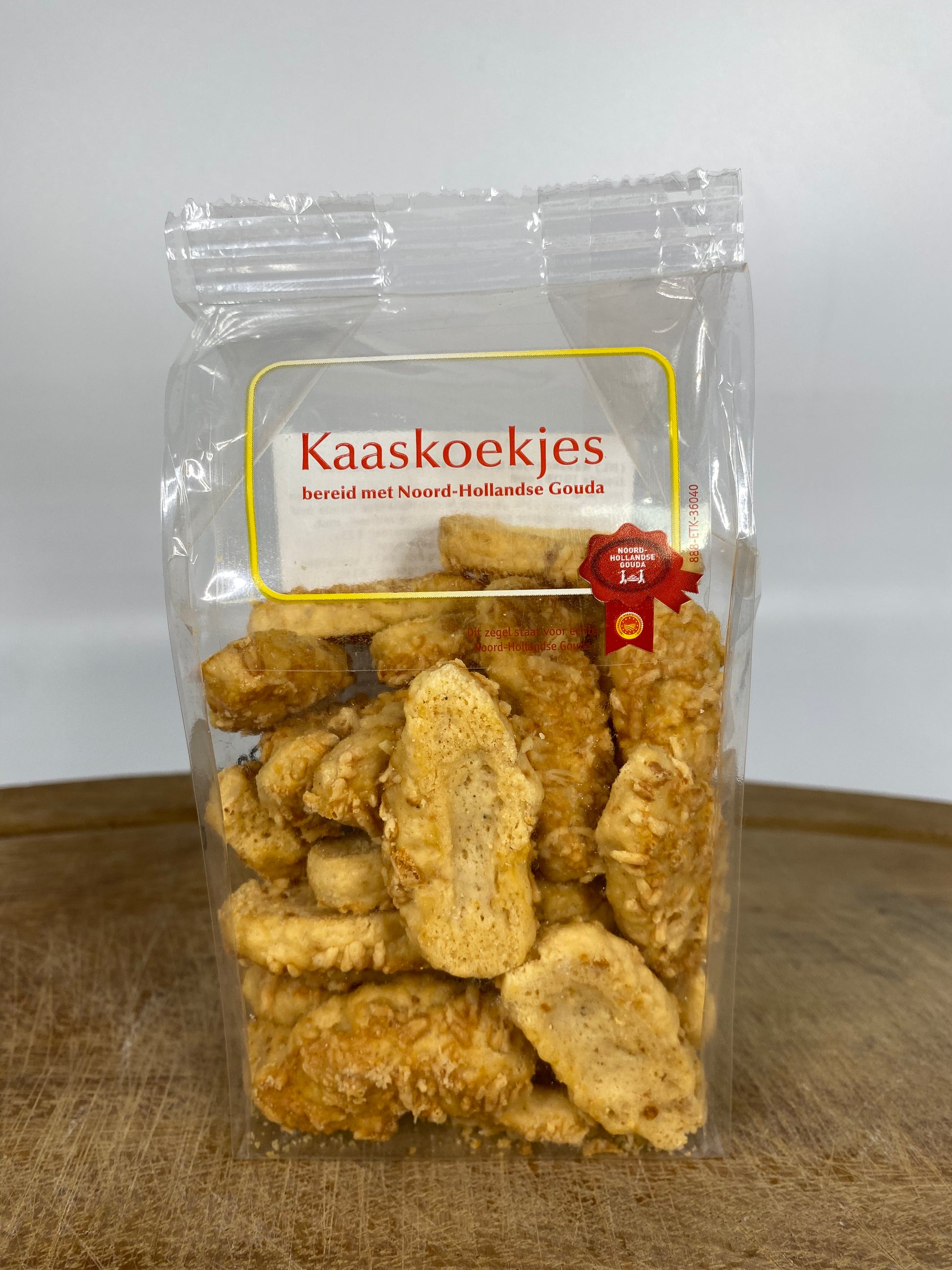 Kaaskoekjes, Kekse mit gereiftem Käse überzogen | Delititsch